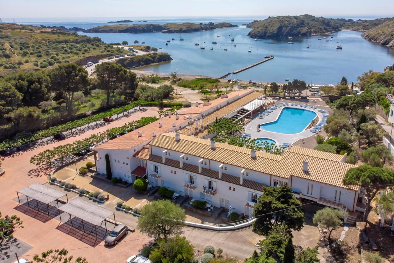 Hotel Calina Кадакес Екстер'єр фото