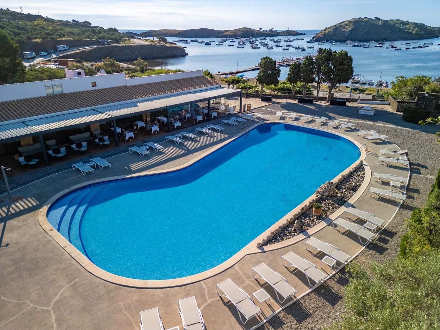 Hotel Calina Кадакес Екстер'єр фото